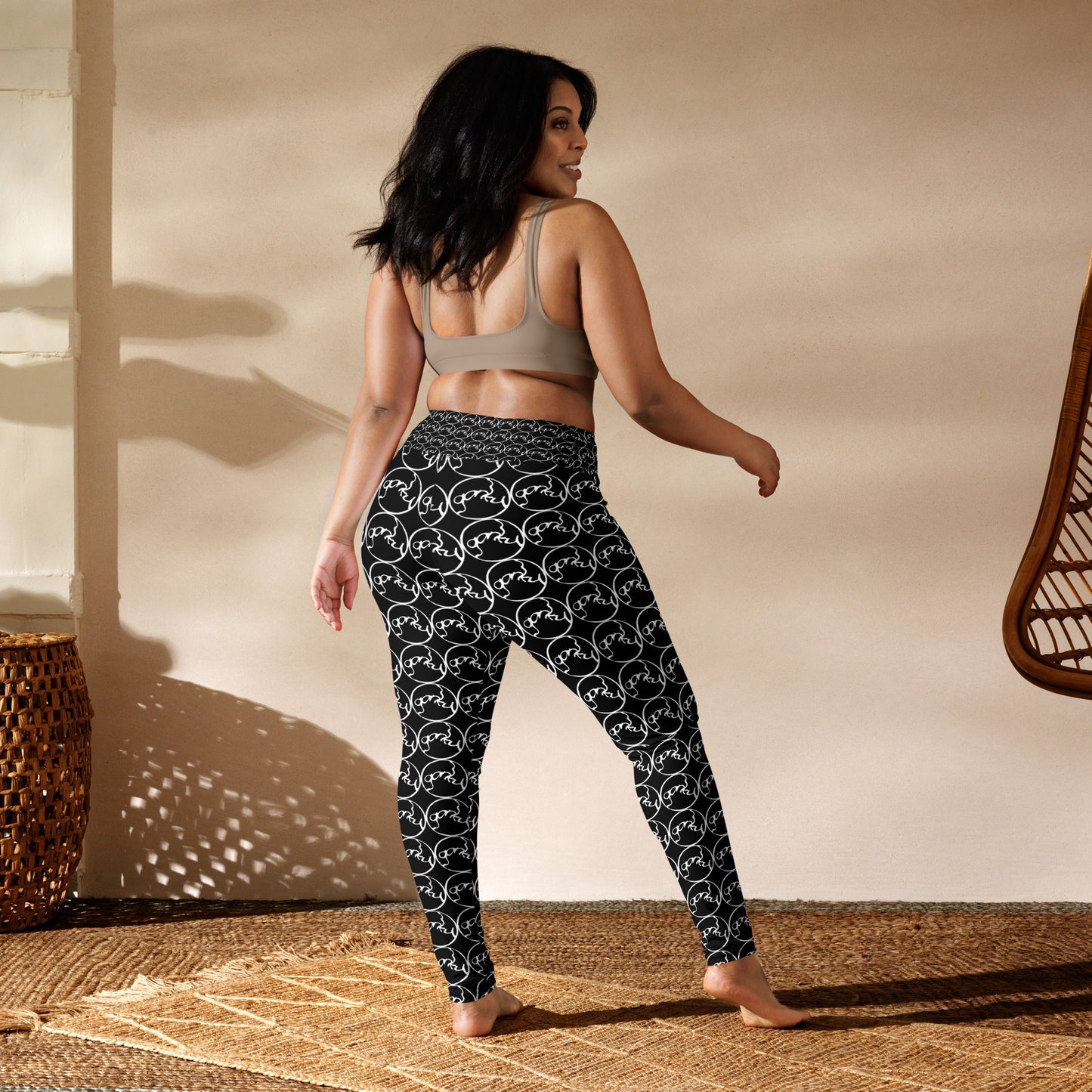 Gorky #Datass Yoga Pants Classic Black - with pocket!